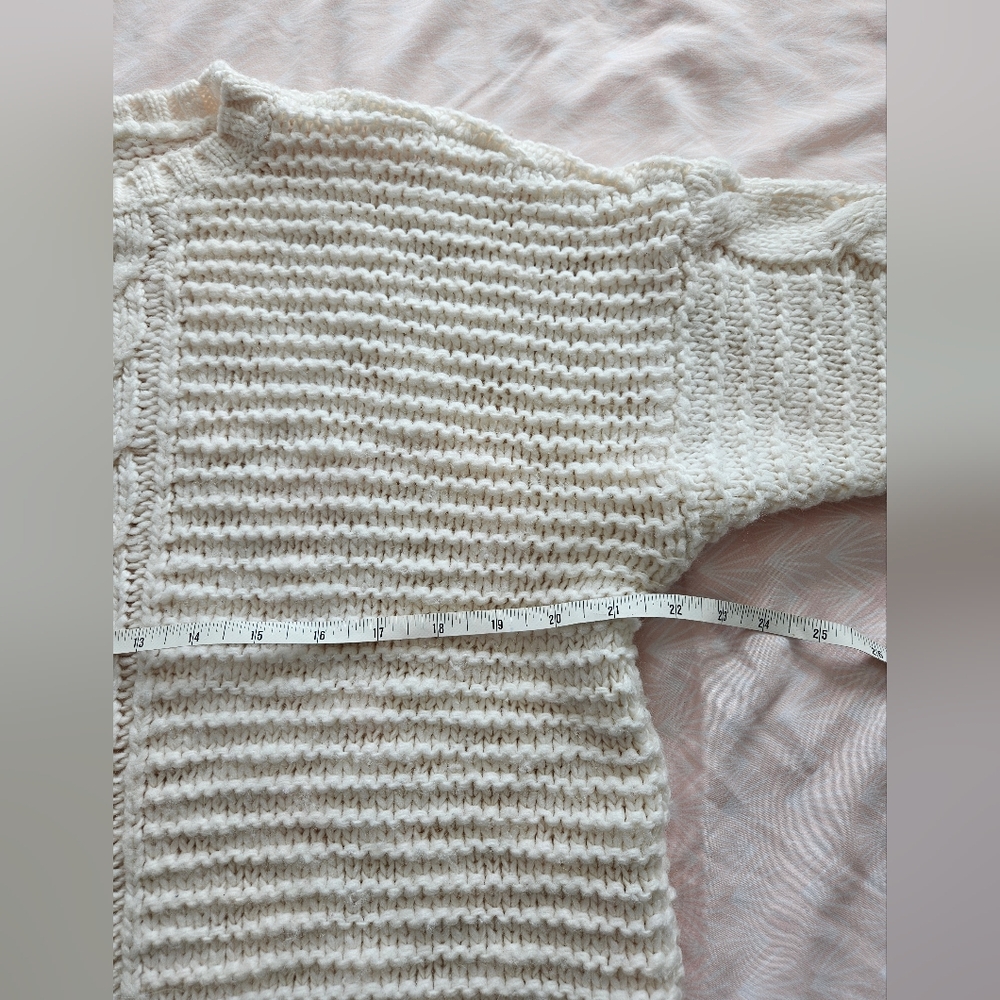 Women's AE sweater - Picture 2 of 6